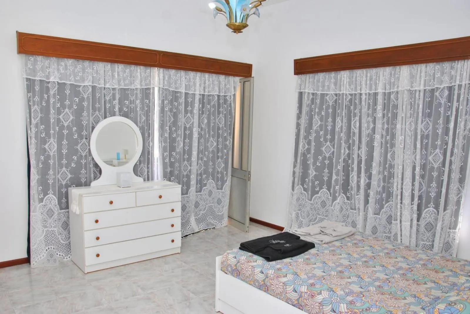 Tambarina Guest House منديلو 0*,